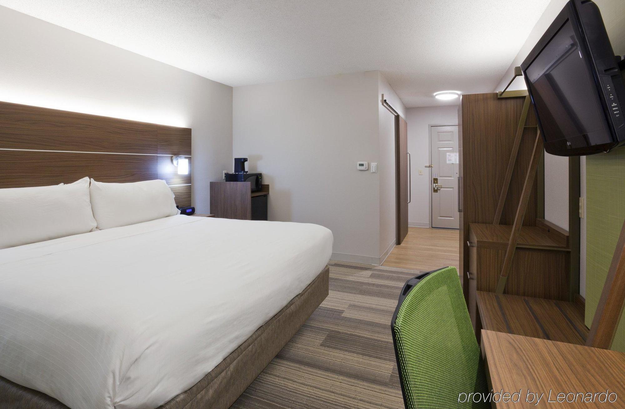 Holiday Inn Express Hotel & Suites Minneapolis-Golden Valley, An Ihg Hotel Exterior foto
