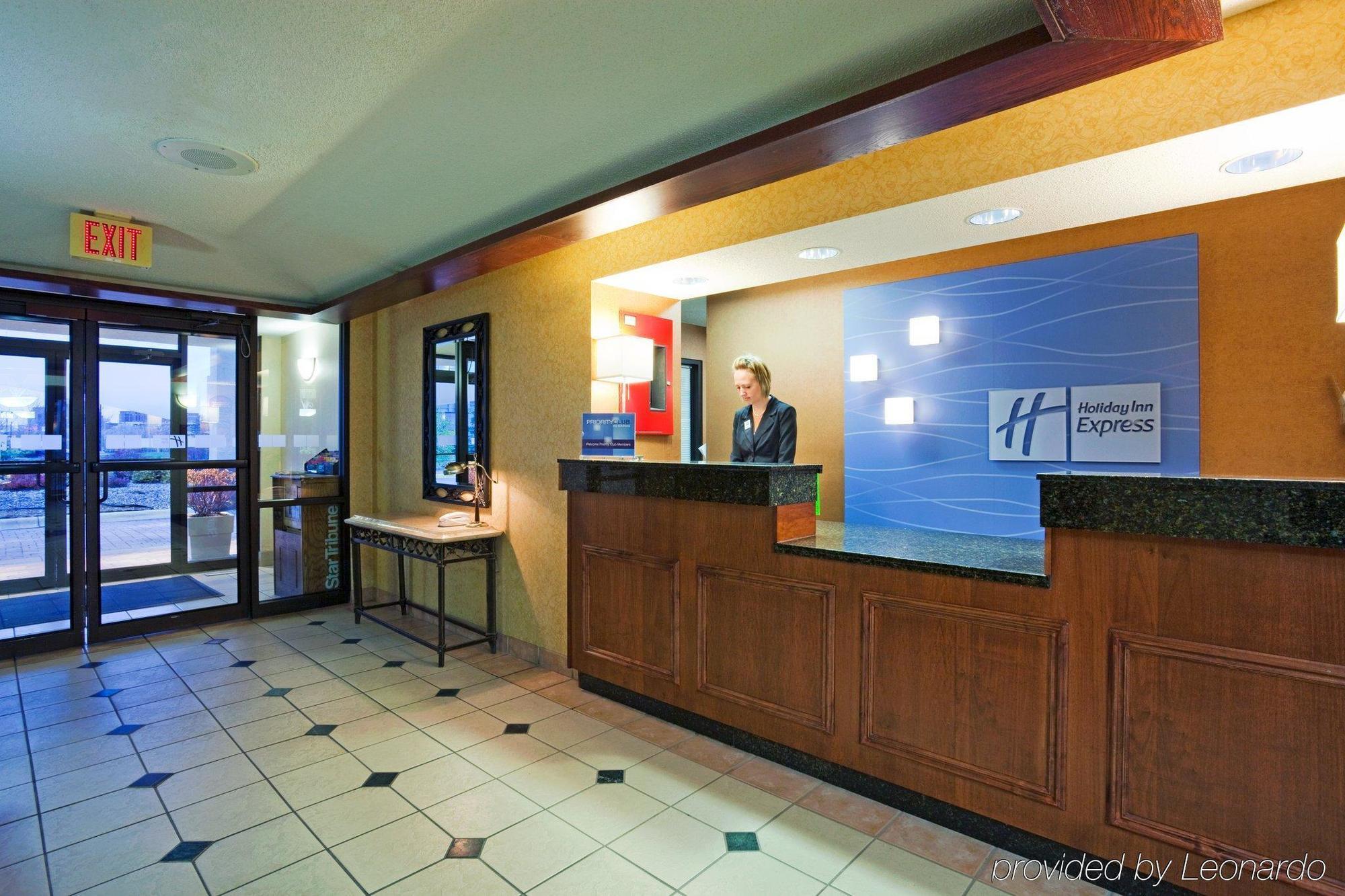Holiday Inn Express Hotel & Suites Minneapolis-Golden Valley, An Ihg Hotel Interior foto