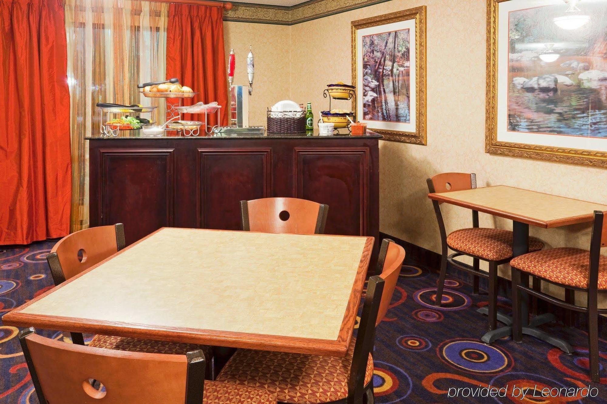 Holiday Inn Express Hotel & Suites Minneapolis-Golden Valley, An Ihg Hotel Restaurant foto